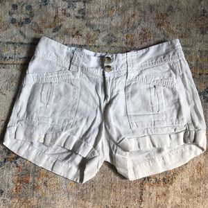 Old Navy white linen shorts